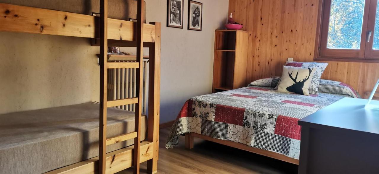Xalet Refugi Pere Carne Hostel La Molina  Kültér fotó