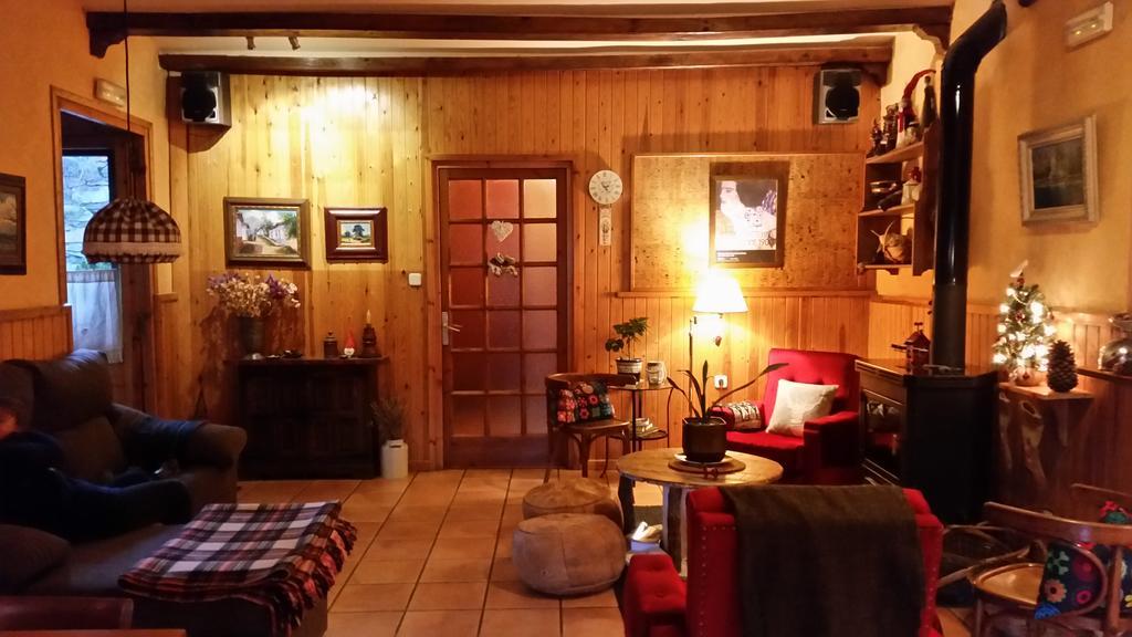 Xalet Refugi Pere Carne Hostel La Molina  Kültér fotó