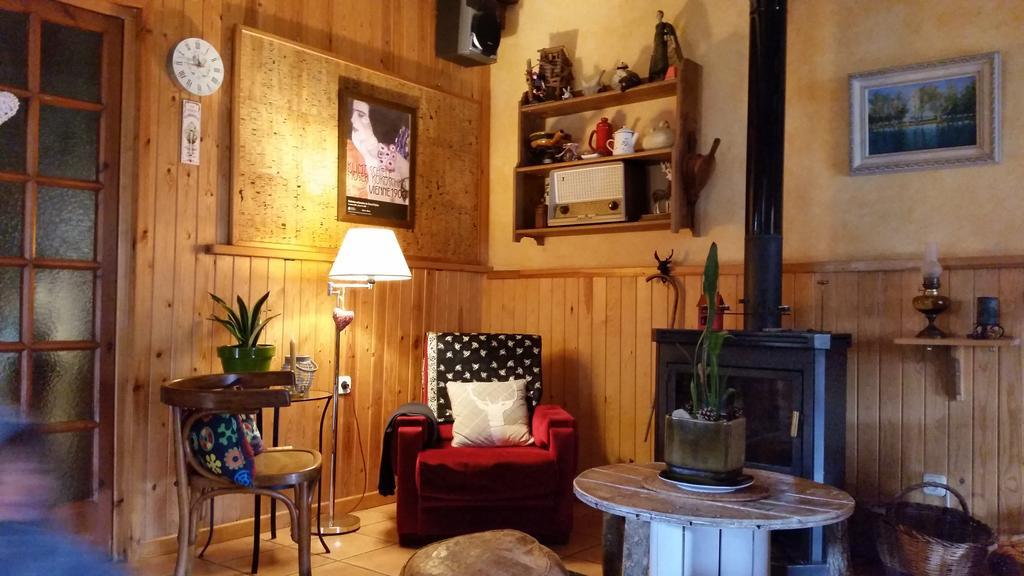 Xalet Refugi Pere Carne Hostel La Molina  Kültér fotó